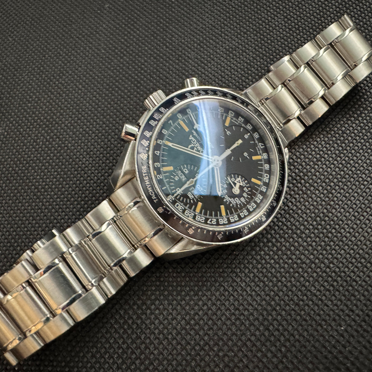 オメガ スピードマスター マーク40 トリプルカレンダー クロノグラフ 自動巻き OMEGA オメガ スピードマスター マーク40 トリプルカレンダー クロノ