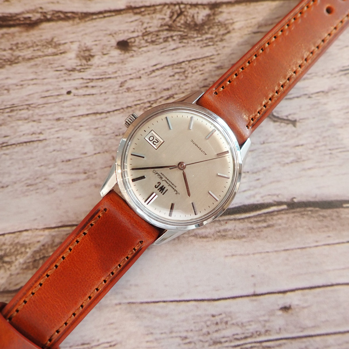 kni 70s IWC オールドインター 8541B 自動巻き Cライン IWC オールドインター C.8541B 自動巻 68年製 – matsunotokeiten