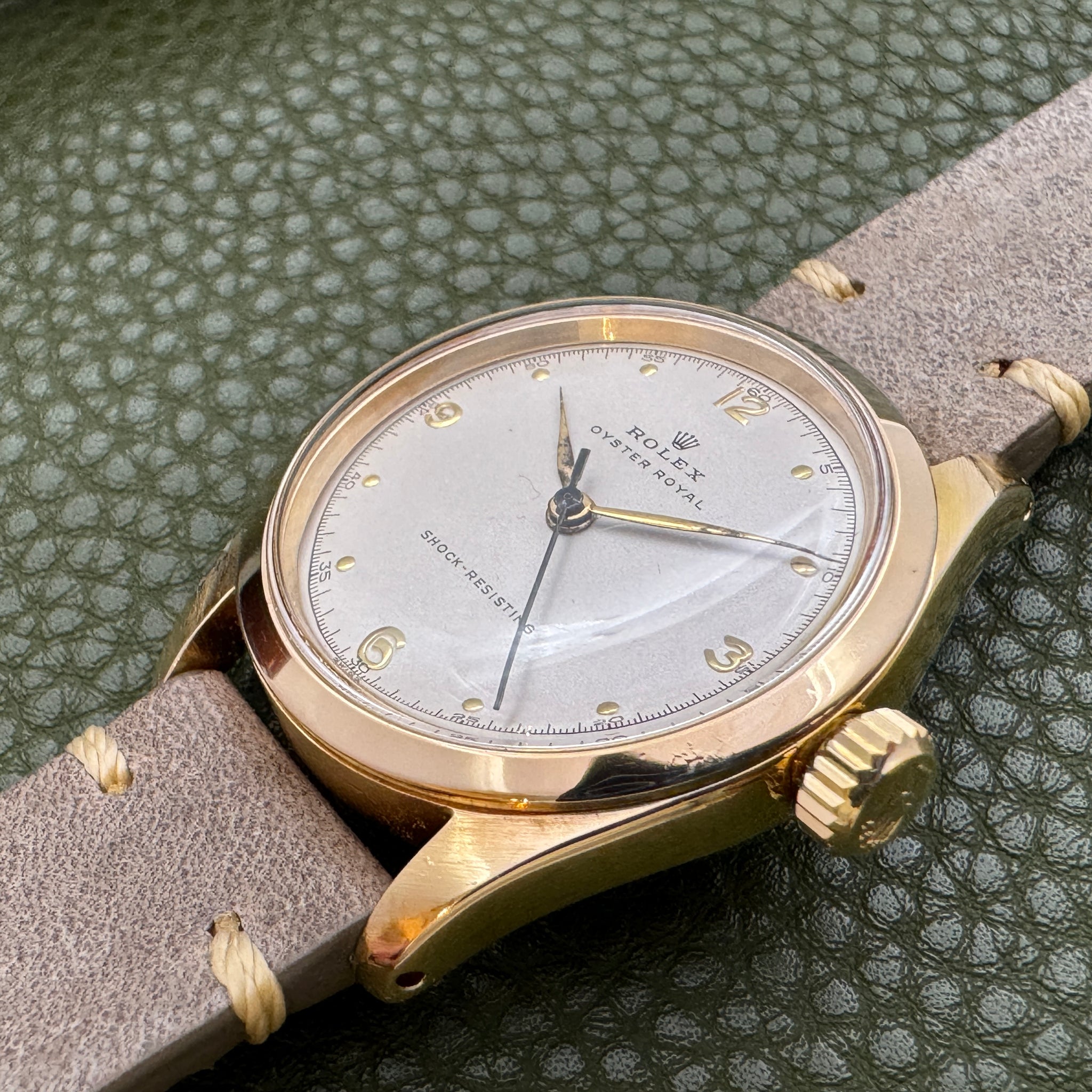 Rolex ロレックス オイスターロイヤル Ref.6244 手巻 62年製 – matsunotokeiten