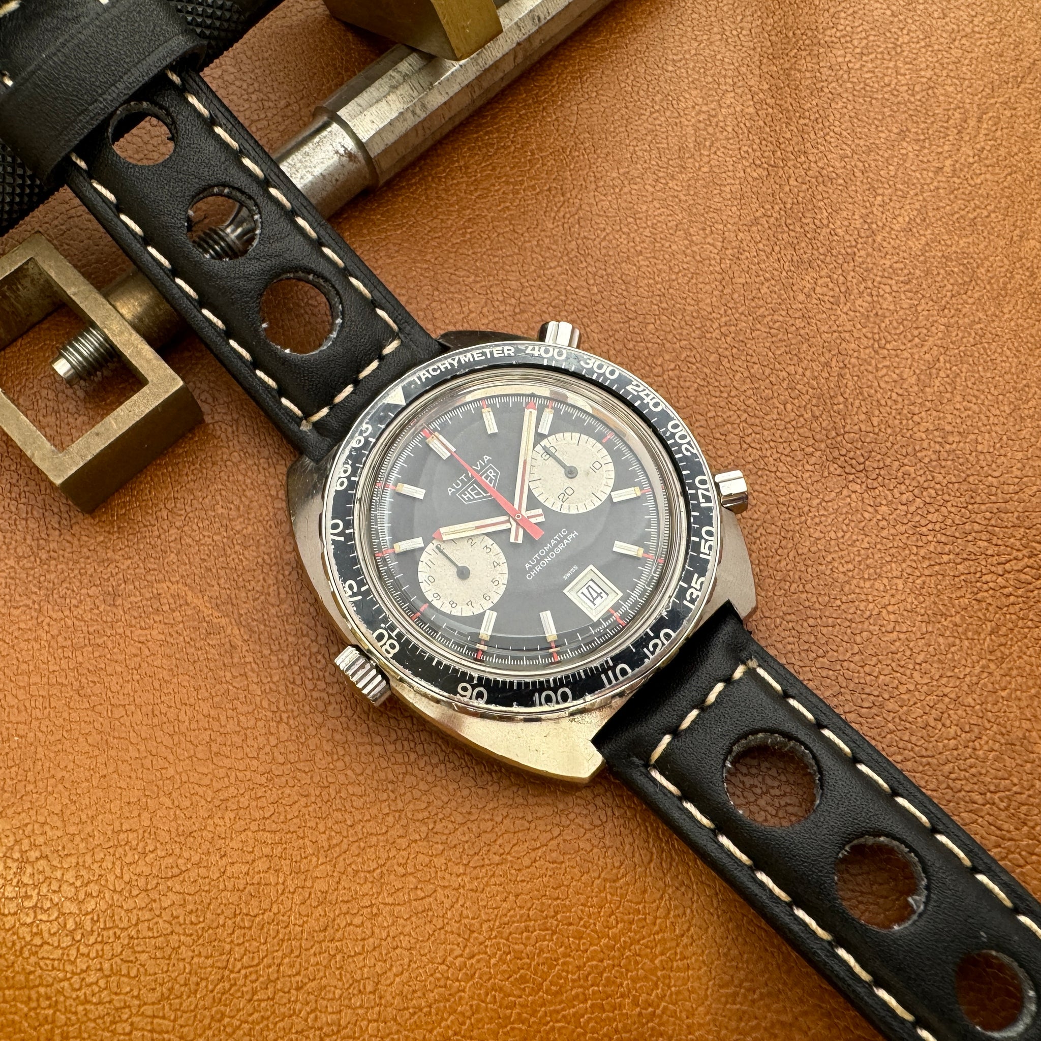 HEUER ホイヤー AUTAVIA オータヴィア クロノグラフ Cal.12 自動巻 70年代製