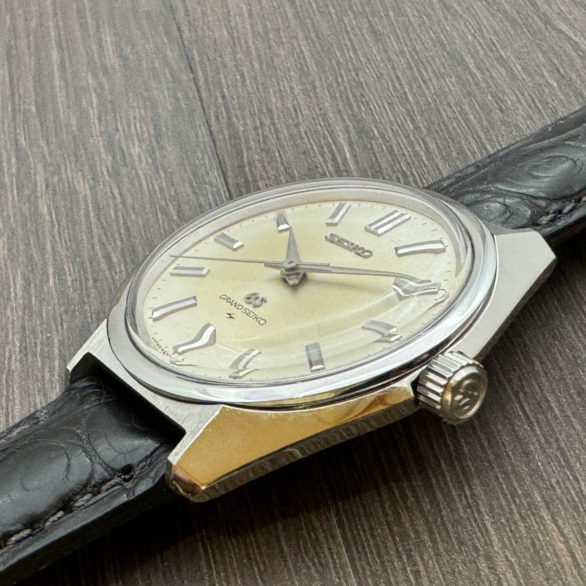 SEIKO グランドセイコー 44GS 4420-9000 手巻 67年製