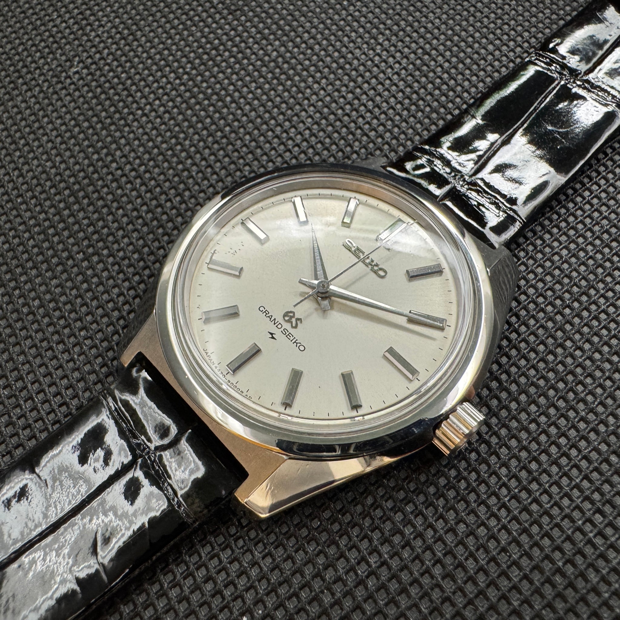 SEIKO グランドセイコー 44GS 4420-9000 手巻 67年製