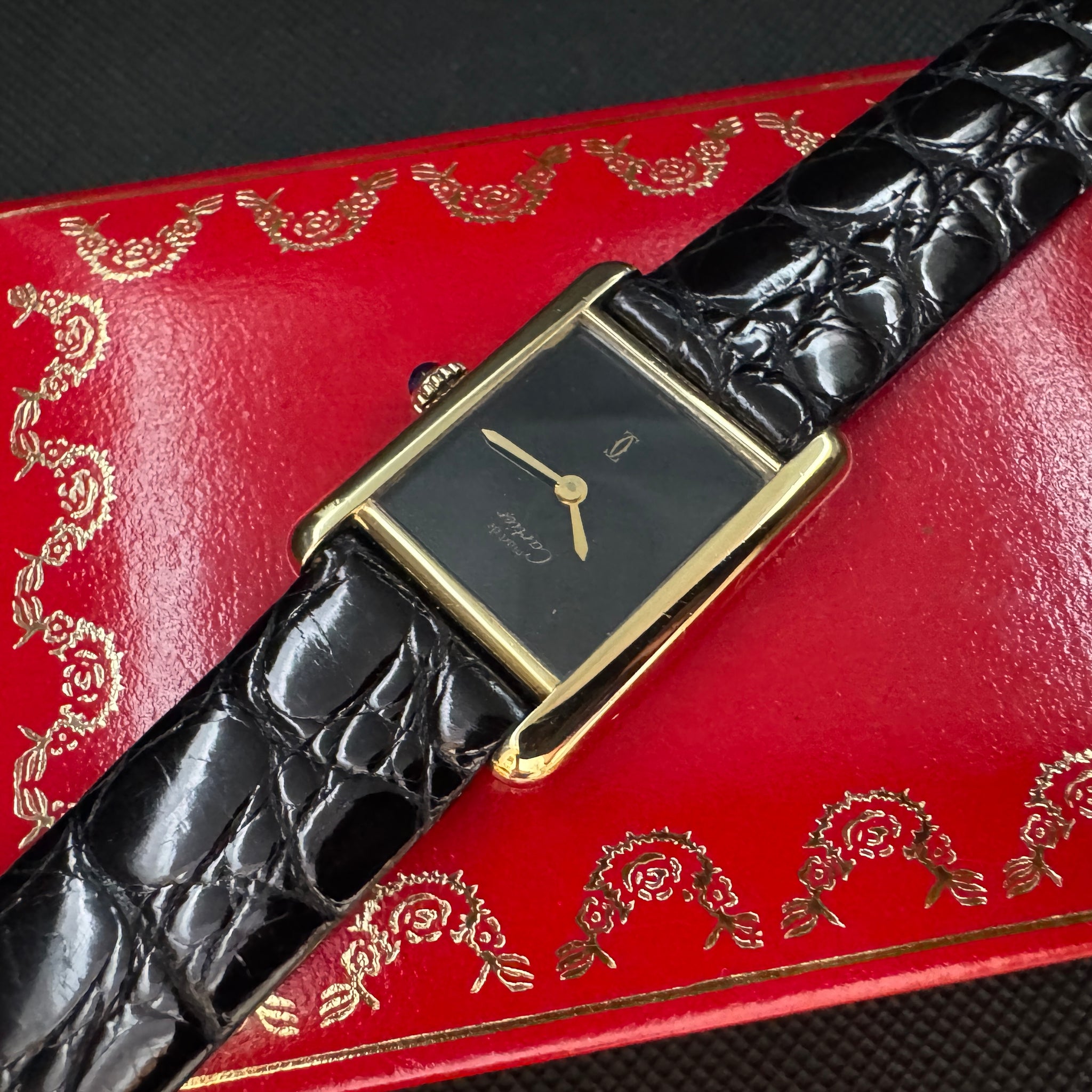 Cartier カルティエ タンク ブラック SM 手巻