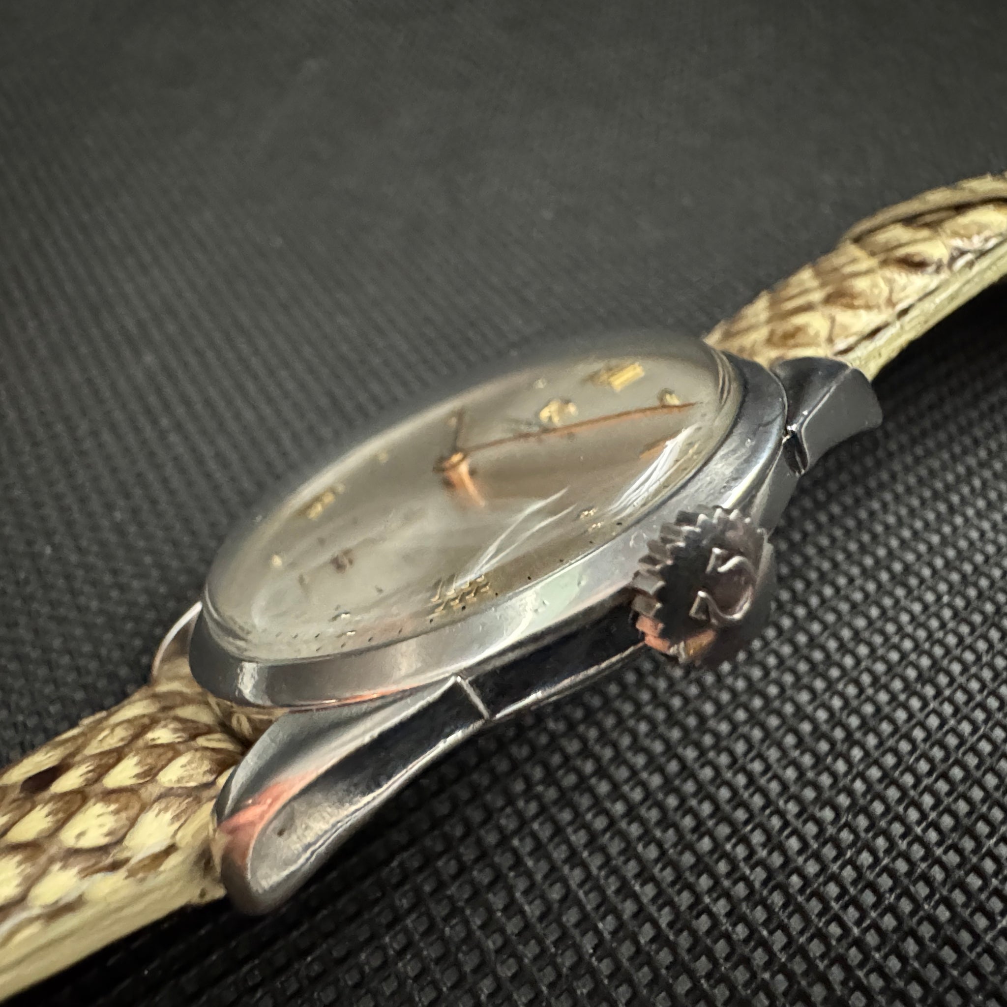 OMEGA オメガ 30ミリキャリバー 58年製 手巻 委託品