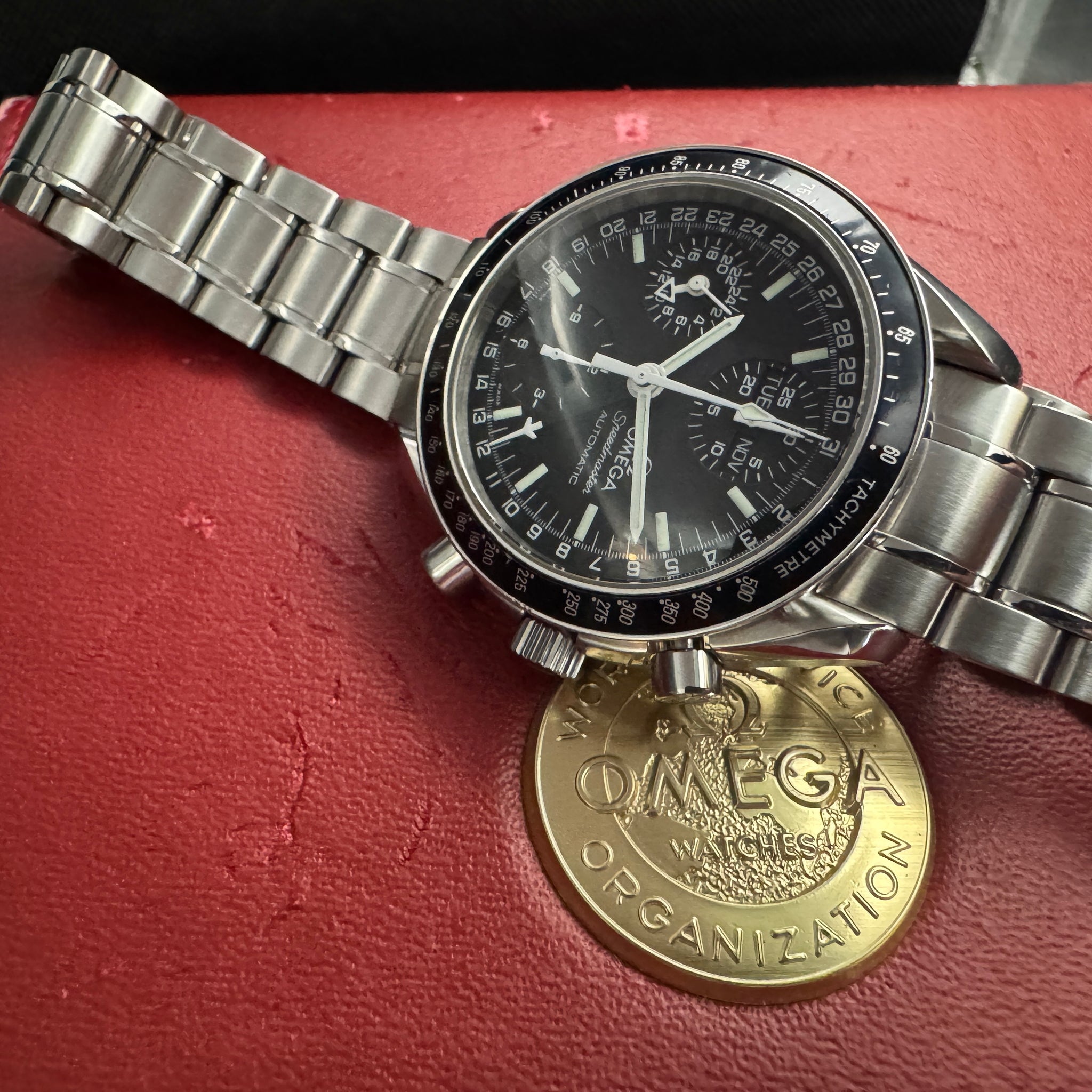 OMEGA オメガ スピードマスター マーク40 トリプルカレンダー クロノグラフ 自動巻 98年製