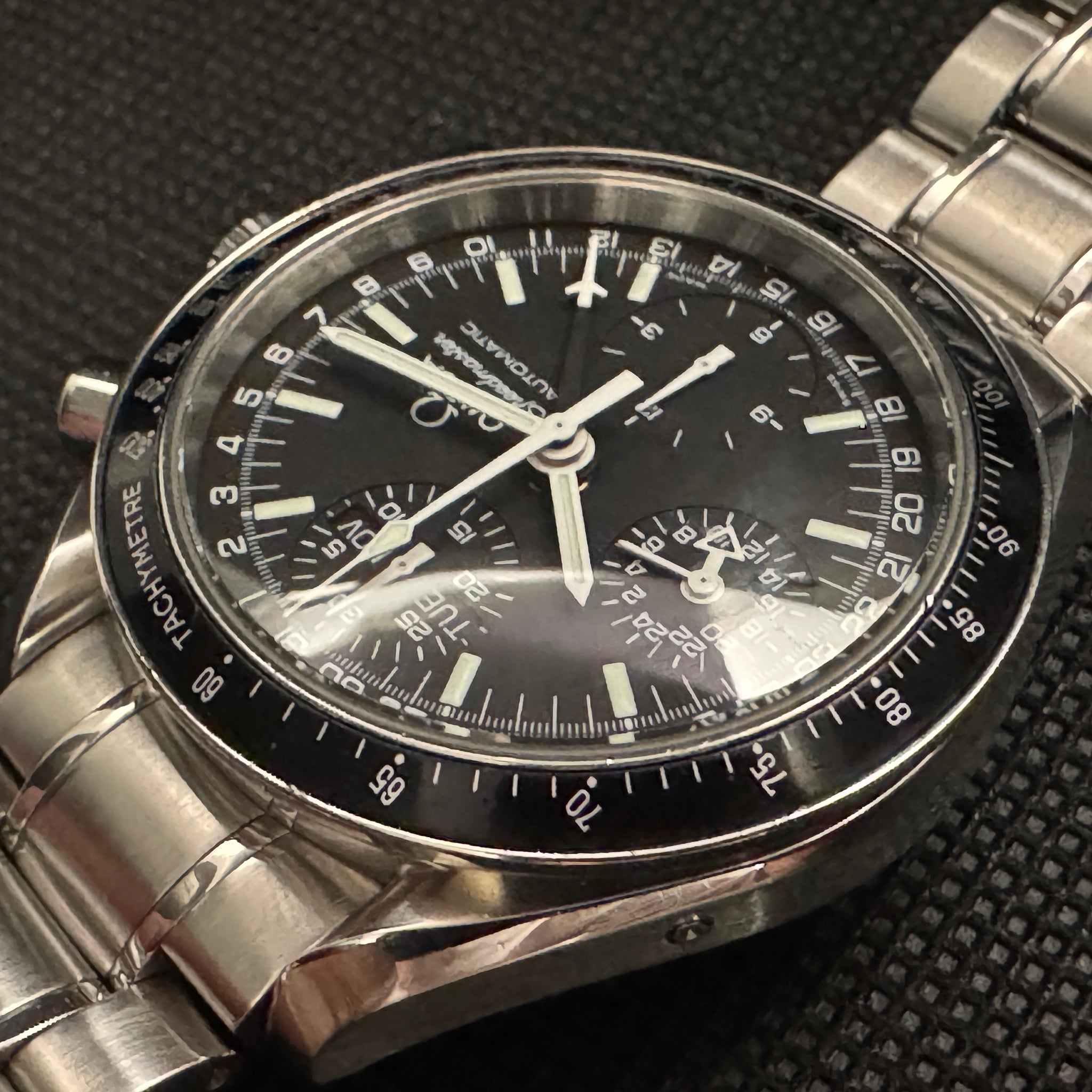 OMEGA オメガ スピードマスター マーク40 トリプルカレンダー クロノグラフ 自動巻 98年製