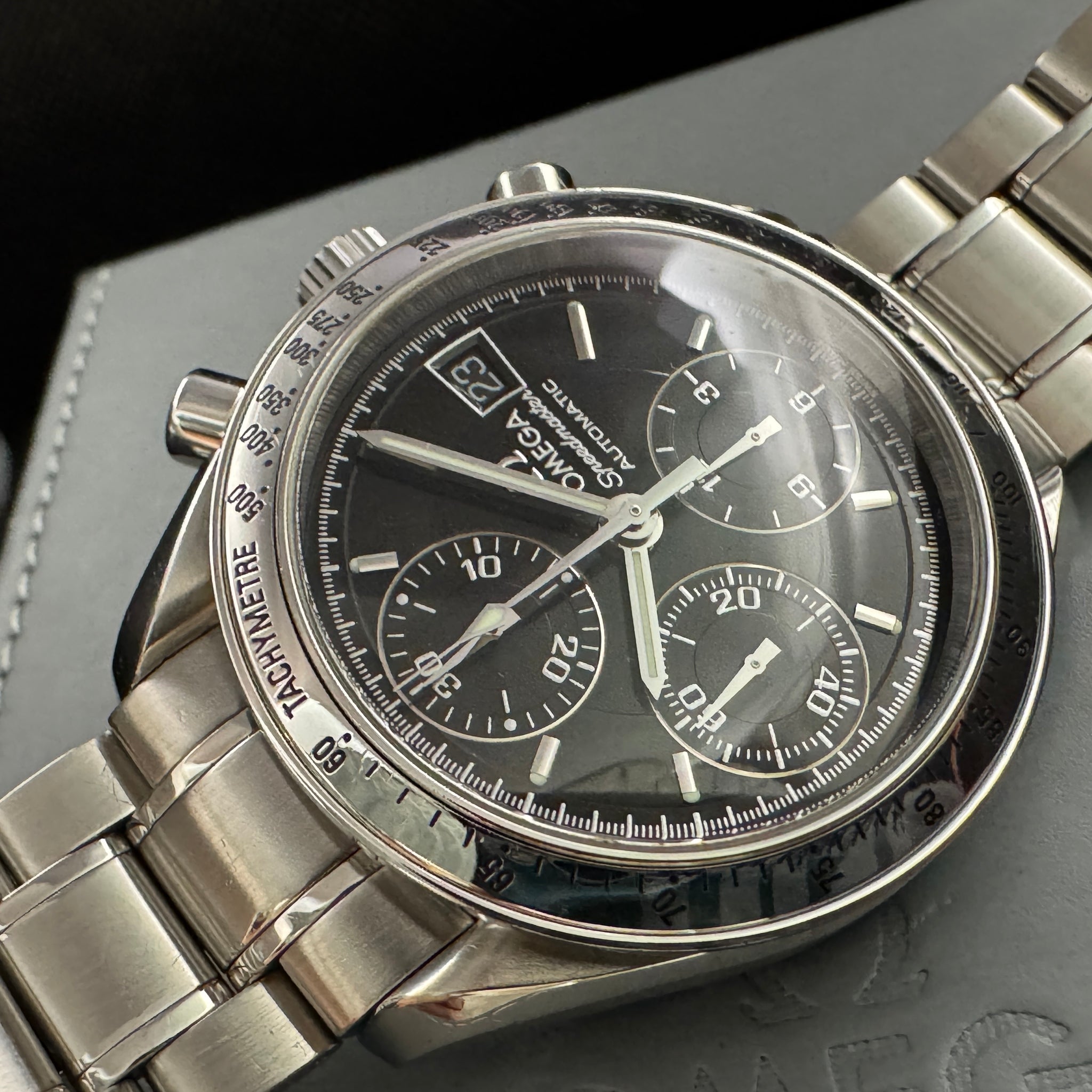 OMEGA オメガ スピードマスター デイト クロノグラフ 自動巻 98年製