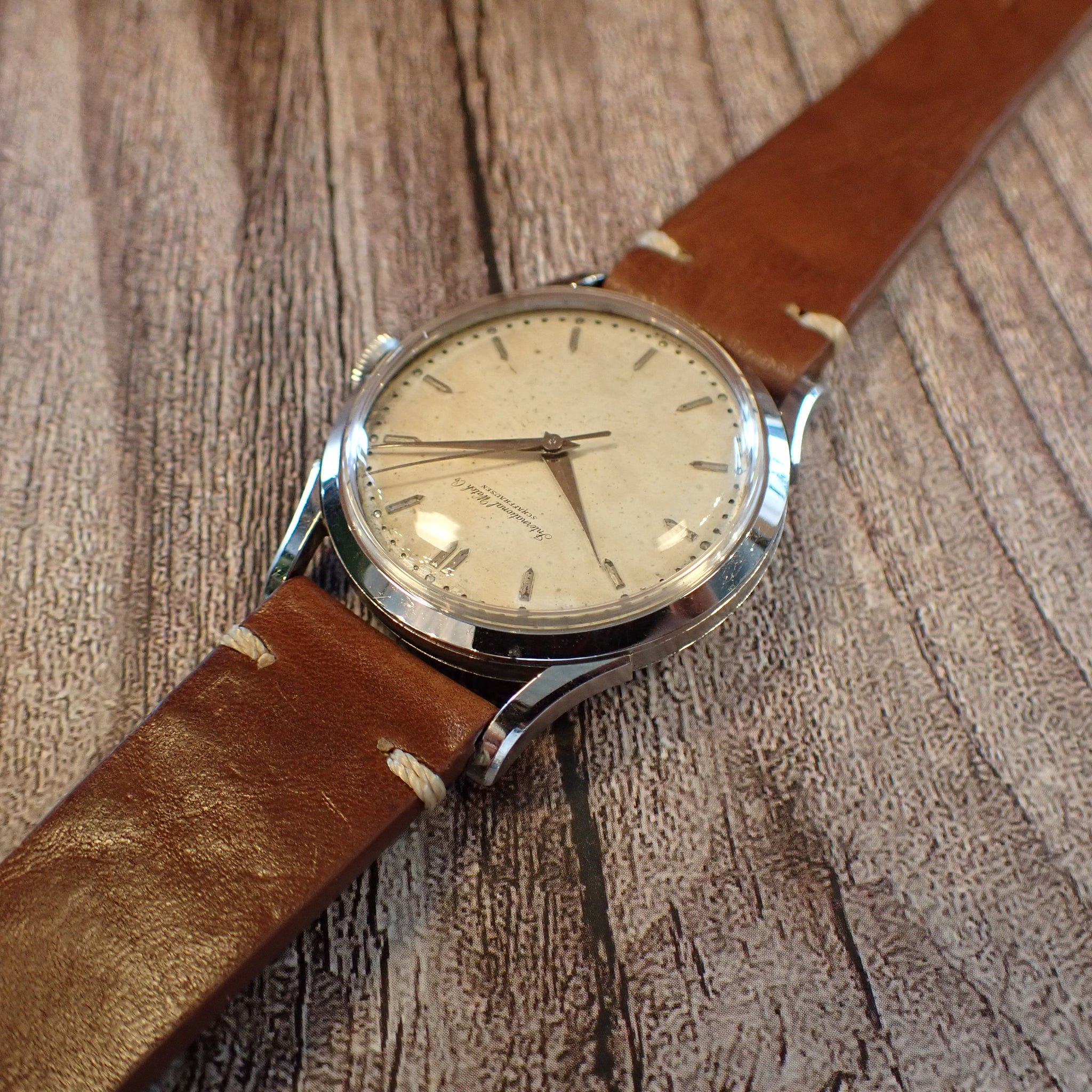 IWC オールドインター C.89 手巻 55年製 – matsunotokeiten