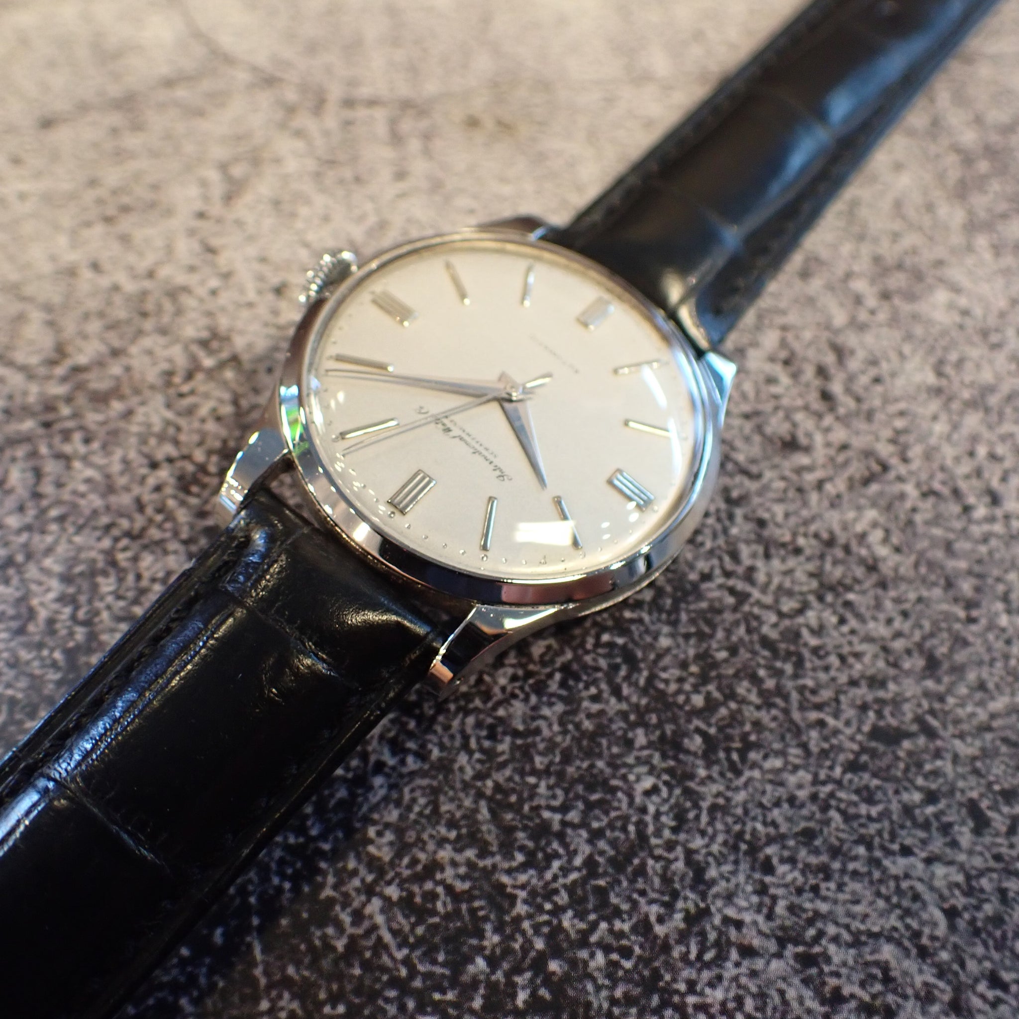 IWC オールドインター C.853 自動巻 58年製 – matsunotokeiten