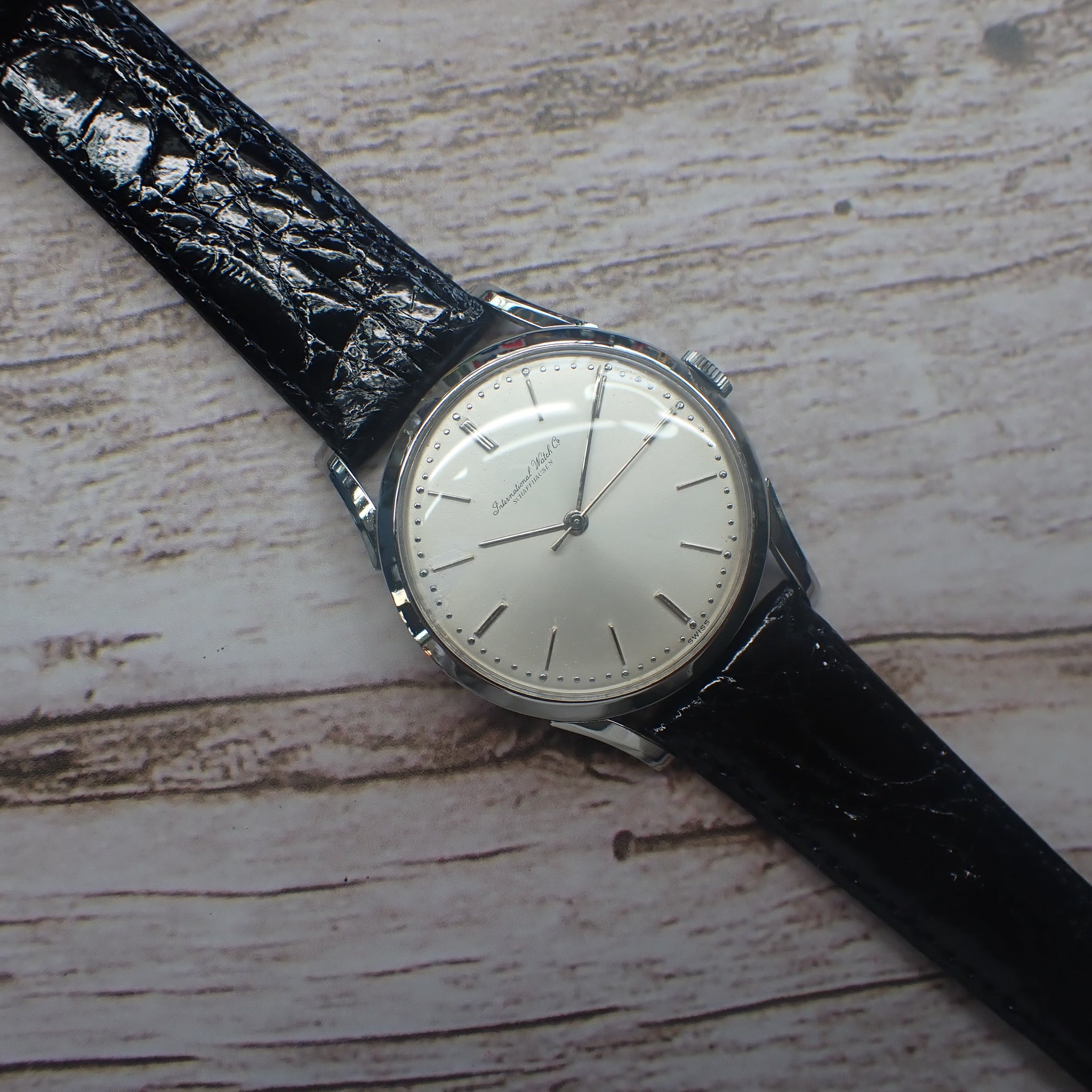 IWC オールドインター IWC オールドインター C.89 手巻 56年製 – matsunotokeiten
